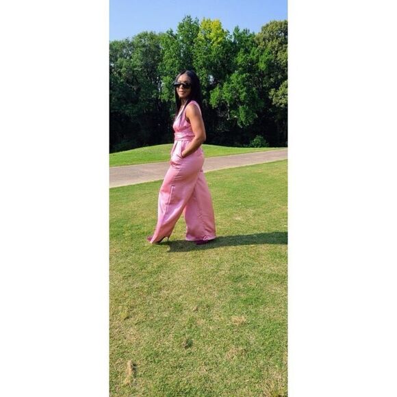 Express Size S Semi Formal Satin Jumpsuit Blush Pink Bow Tie Back Feminine New - Picture 5 of 15